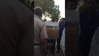 Fight at India Gate cop settled dispute Nice job done