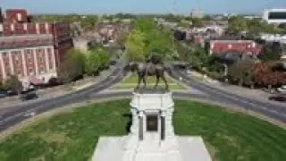 Lee descendant urges removing Confederate statues