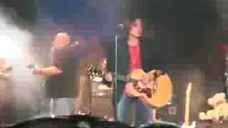 LIVE - Billy Ray Cyrus - Achy breaky heart