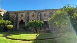 Claustro da catedral medieval de &Eacute;vora