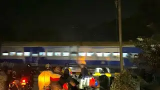19308 CDG INDB SF & 20412 SRE DLI Memu SF - Paper Mill LC 🔥 | Indian Railways !!