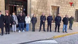 Minuto de silencio en #Torredonjimeno