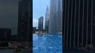 Public swimming pools in Shenzhen.