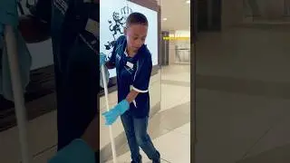 Social Experiment On A Strange! You won&rsquo;t believe what happened At the end #kindnessisfree #love