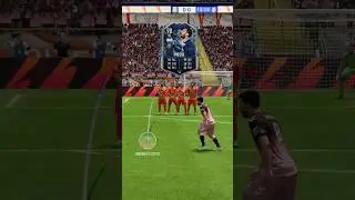Scoring a CURVED FREEKICK with TOTS MESSI #shorts