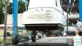 2010 - Chris Craft Commander 42 
