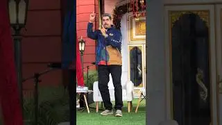 WHO DANCE BETTER ? #maduro  or #trump? #humor #comedia #news #usa #china #india #pakistan #uae 😂📢🎉😀