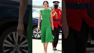 Zwillinge? Kate Middleton & Kristin Davis in &auml;hnlichen Looks&bull; PROMIPOOL