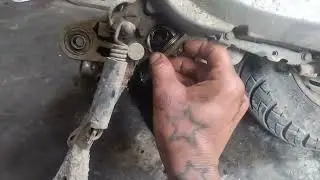 Honda Activa Oil Filter Cleaning at Home | DIY Oil Strainer CleaningHow to Clean