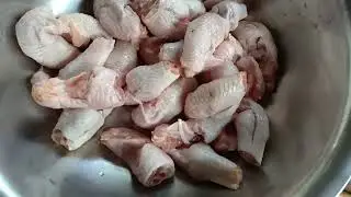 eating chicken knee yummy  Cassia curry + Chicken leg #asian #weird#food#eating
