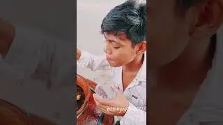 10 Years Old Boy Selling Delicious पानी के बड़े ₹ 10  Me | Indian Street Food #shorts #viral #trend