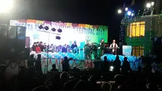 Instrumental opening performed by Carnival Band