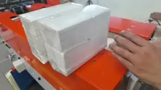 Customized 15cm height facial tissue paper plastic bag automatic soft packing machine