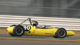 Historic Formula Junior | Saturday Race Highlights | Silverstone Festival 2025 | Little Screamers!!