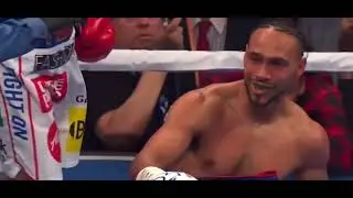 Manny Pacquiao drops Keith Thurman! the look on Thurman face was telling.
