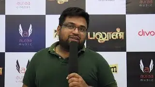 Balloon movie review by hits prashanth review @ Celebrity Premiere Show |Jai, Anjali |Janani Iyer