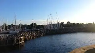 Vedb&aelig;k Havn