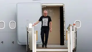 &lsquo;Cruel&rsquo; Albanese refuses to apologise for wearing controversial Joy Division shirt