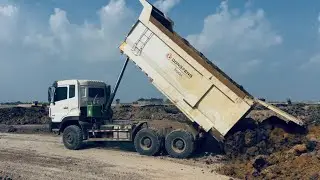 Juggernaut Dump Truck Working Hard || Massive Dump Truck Unloading Soil