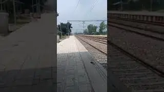 Haidargarh ka station like and  subscribe  plz