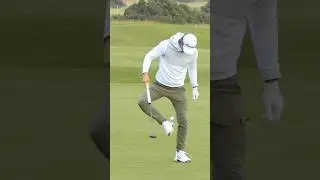 Gareth Bale's skills on the green 😮&zwj;💨