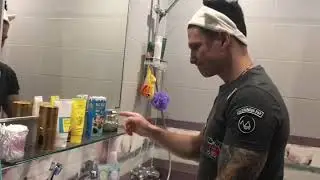 Mr.Care пробует одну из самых болезненных масок корейской косметики😁