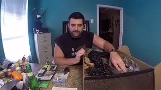 HuntVault Elite August 2017 Unboxing