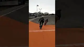 Saturday morning main of old guys and a 17 year old.  Good times at #oldsmarbmx