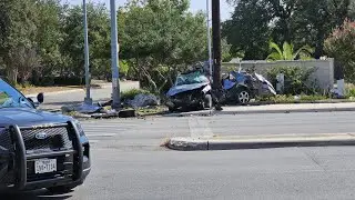 Driver dies after hitting curb, crashing car on North Side, police say