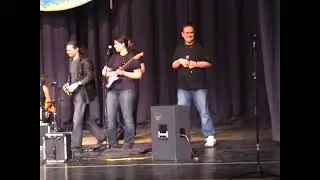 A Zene-Bona együttes Százhalombattán 2009-ben.