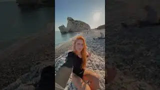 The Aphrodite Rock 🇨🇾✨🪨 Pafos #aphrodite #cyprus #cyprusvlog #vlogvideo #fypシ゚viral #travel #fyp