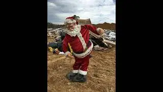 Abandoned Life Size Santas #6
