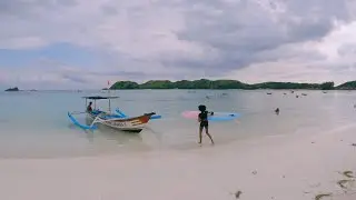 What It&rsquo;s Really Like Learning to Surf | in Lombok, Indonesia 🇮🇩