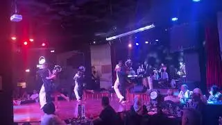 Latin dance music in Havana #costume #dance#habana#latinmusic 