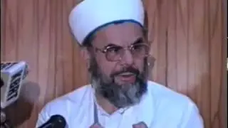 Allah-u Teala'yı zikre ve Kur'an okumaya devam et. Zira o, arzda senin için nur, semada ise....