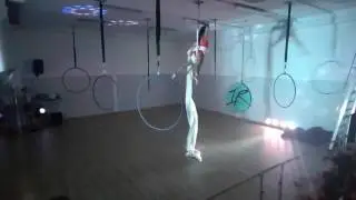 Marbella Aerial Fitness aerial silks solo by Monica Ortega
