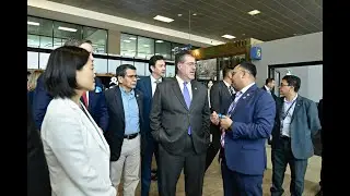 Arévalo supervisa trabajos de modernización en AILA durante inauguración de módulos migratorios
