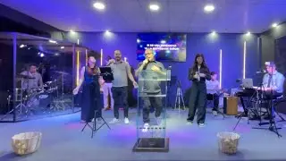 DE GLORIA EN GLORIA D.R.A. - Min de alabanza de Iglesia Fuente de Vida Eterna 