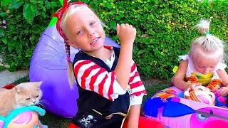 Kids and Daddy Have Fun Playtime ! Alice and Eva Pretend Play Funny Challenges with Toys