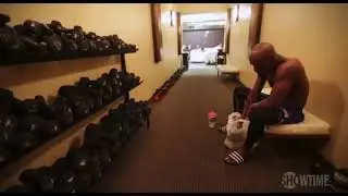 Floyd Mayweather Eating McDonald&rsquo;s