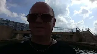Our continued pedalo boat ride on Alcudia Canal @lovinglifemallorca    We met a fellow youtuber 👍
