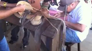Braiding the hawaiian rigging 