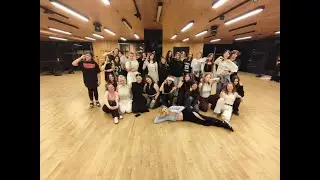 Christmas K-pop Random Dance.❄️