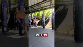 Question mark kick 🦵🏼 #mma #kickboxing #headkick #technique #fyp
