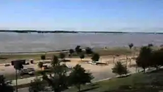 Mississippi River rising waters time-lapse