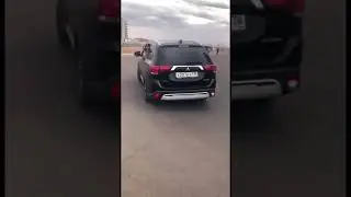 Тигр любит ездить в машине 😹2020 год)