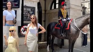👑 Tourists Meet Royalty: Posing with the King&rsquo;s Troop Horse Artillery!
