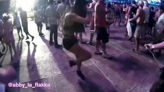 Miami Ultra Music Festival 2016 | Footwork | Housing | Shuffling | Cutting Shapes