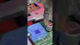 #satisfying #satisfyingvideo #coating #pcbmanufacturing #pcb #conformalcoating #electronic #circuit