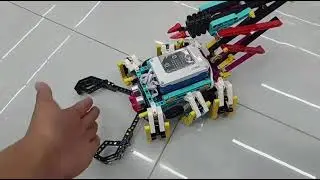 Build a Bionic Scorpion Robot with micro:bit & Smart Hub | Hands-on AI & Robotics Kit for Kids!